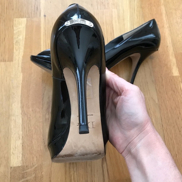 Dior Peep Toe Patent Leather Pumps - Picture 3 of 5
